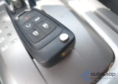 2010 Chevrolet Camaro 2Lt from USA, damaged, VIN 2G1FC1EV9A9151589